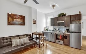 Modern Contemporary-Style 2Bd Apt By Act