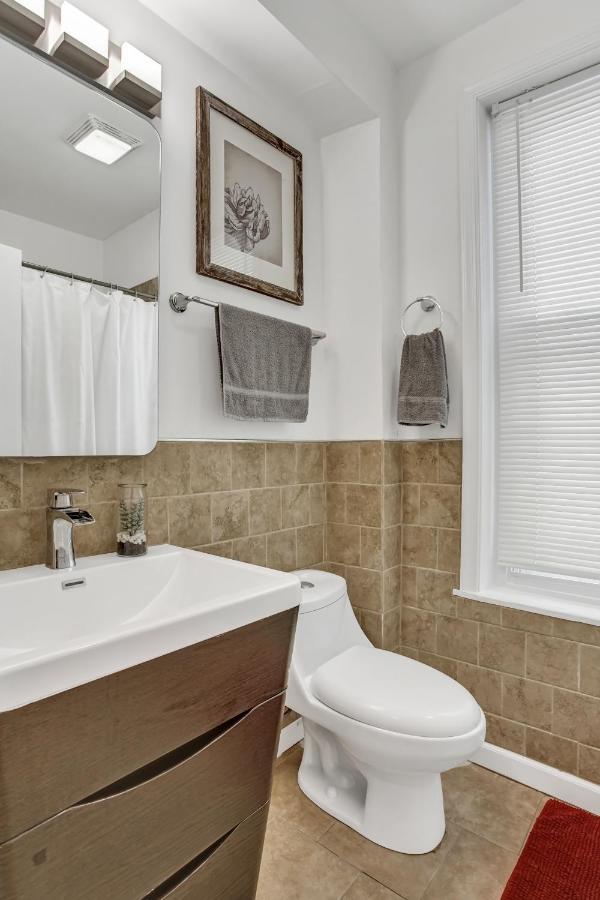 Modern Contemporary-Style 2Bd Apt By Act Philadelphia Exterior photo