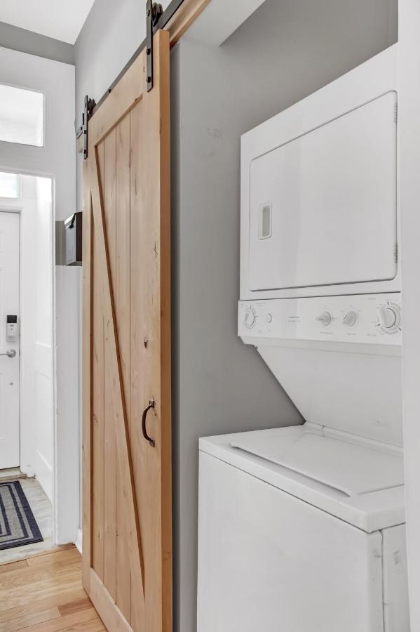 Modern Contemporary-Style 2Bd Apt By Act Philadelphia Exterior photo
